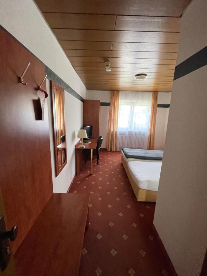 Hotel Restaurant Lenhsen 엘름트 외부 사진